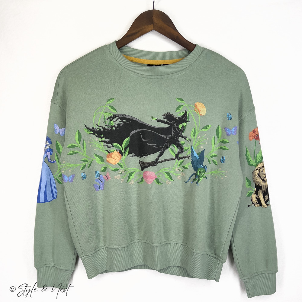Universal Studios Wicked Elphaba Glinda Lion Floral Sweater Size XS